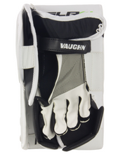 Load image into Gallery viewer, Vaughn Hockey B SLR4 YOUTH BLOCKER
